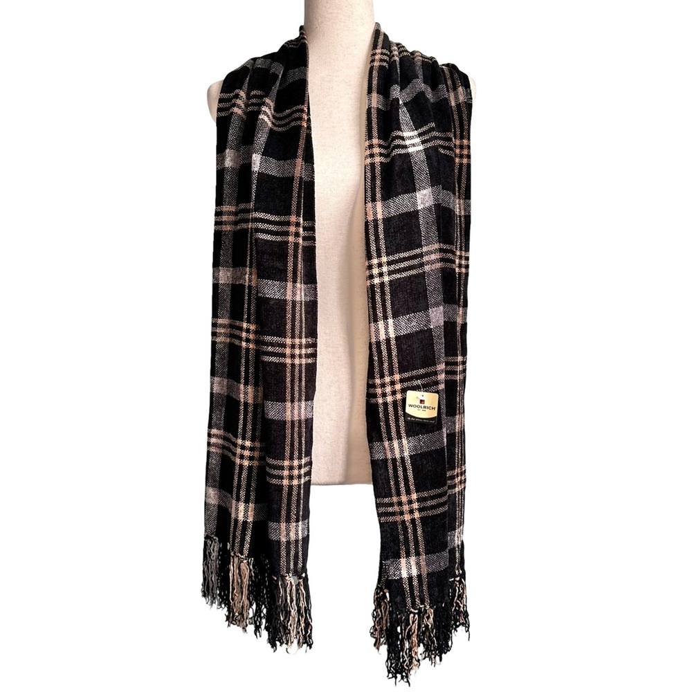 NWT Woolrich Black Plaid Cozy Chenille Scarf with Fringe Winter Holiday Preppy